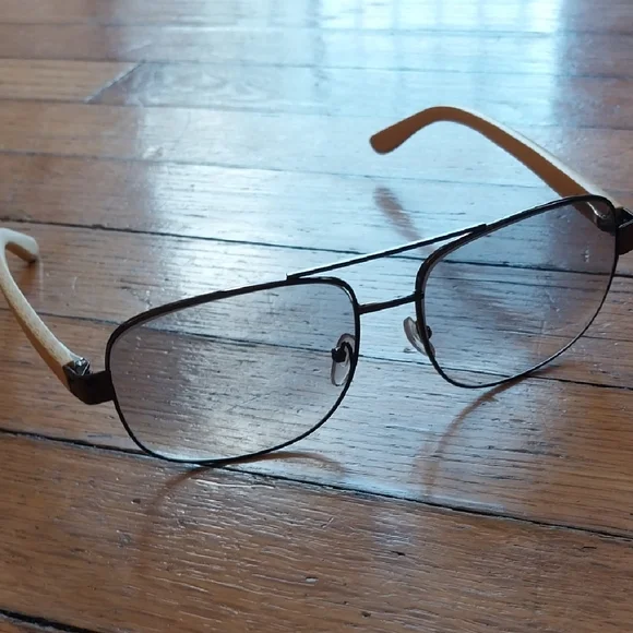 Habibe Sunglasses (2) With Cases - Picture 8 of 10